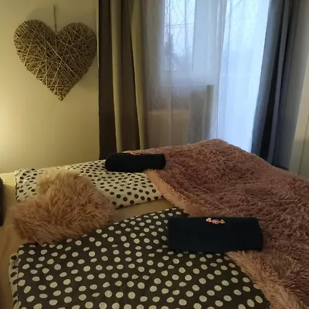 Orient Relax Garden Apartment *